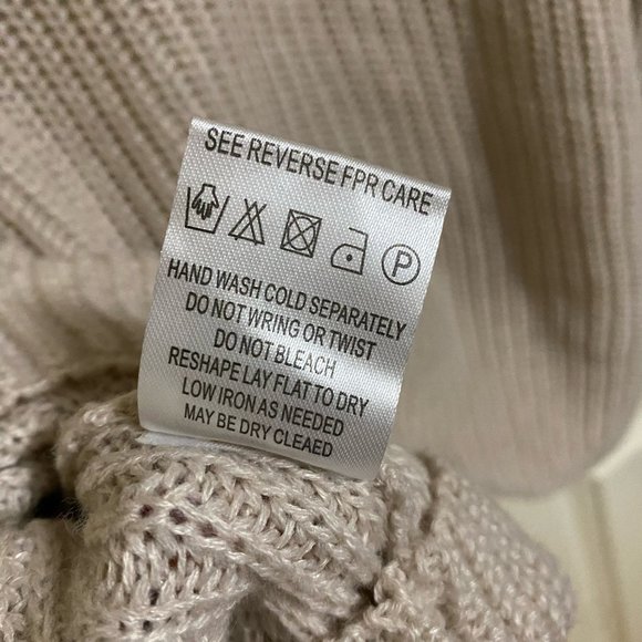 Miracle Oversized Collar Knit Cream Sweater - Picture 5 of 5